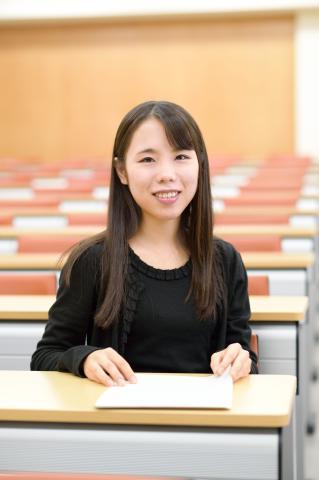 真由子 